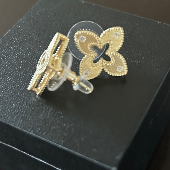 14K Gold Plated Floral Stud Earrings with CZ Diamonds. - Picture 7 of 11